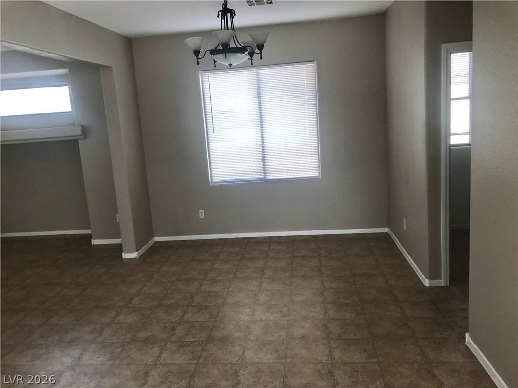 920 Nevada Blaze Ave - Photo 5 of 18