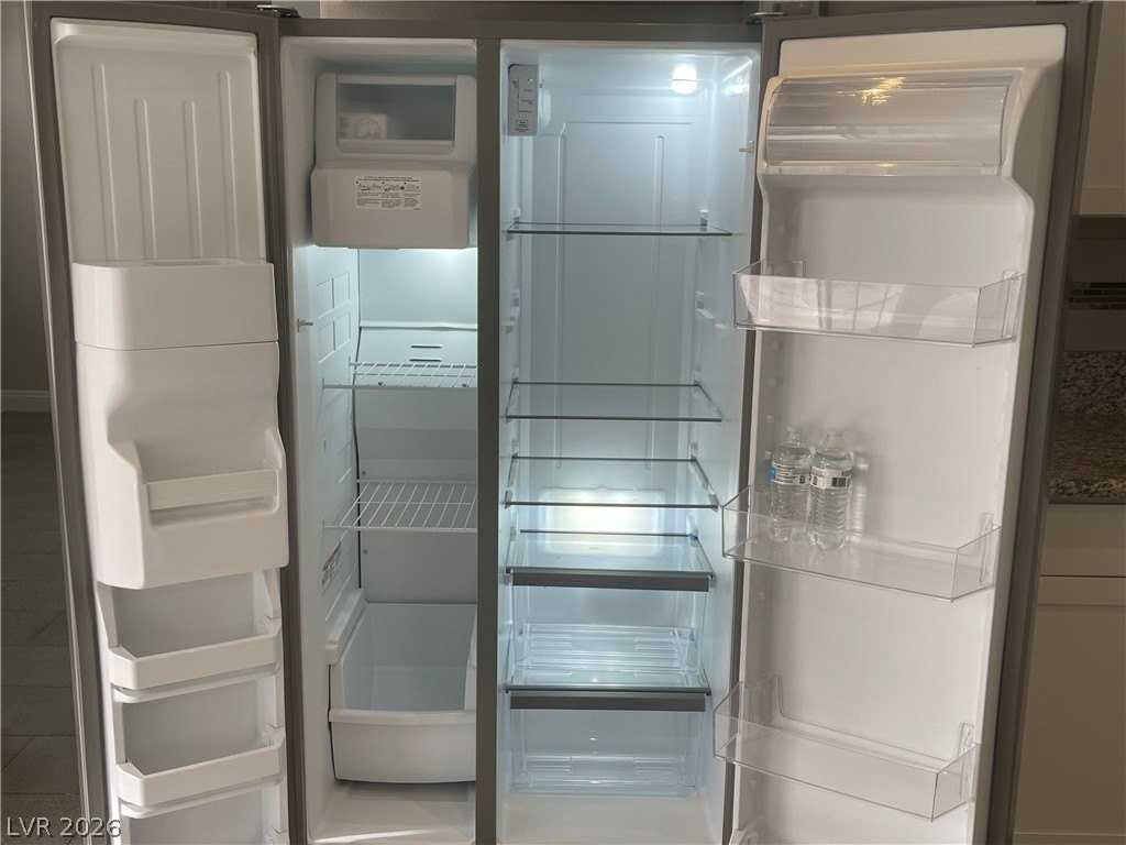 9521 Scenic Sunset Dr - Photo 6 of 30