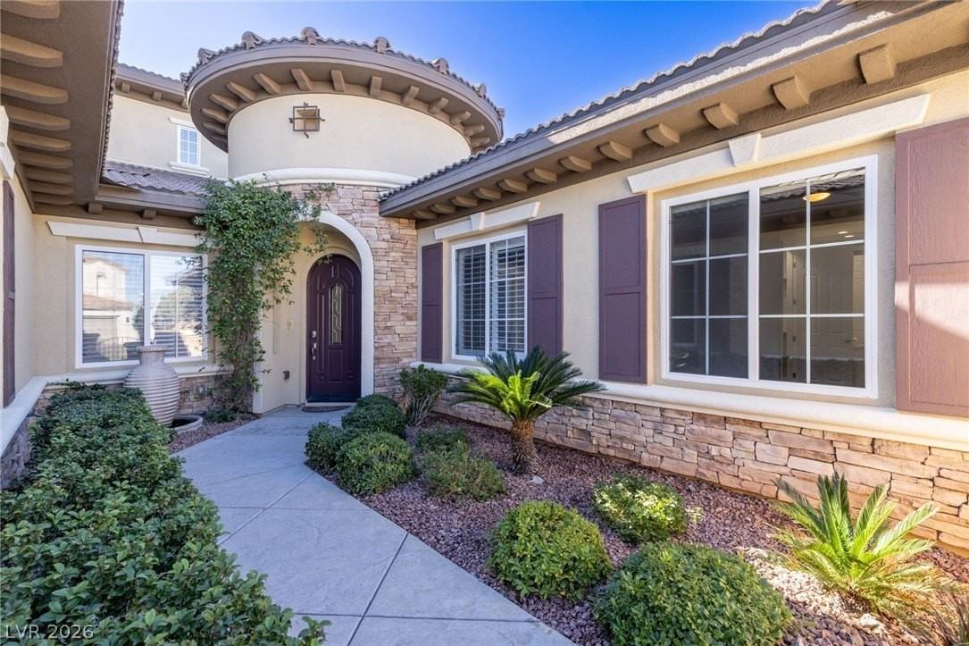 1353 River Spey Ave - Photo 3 of 50