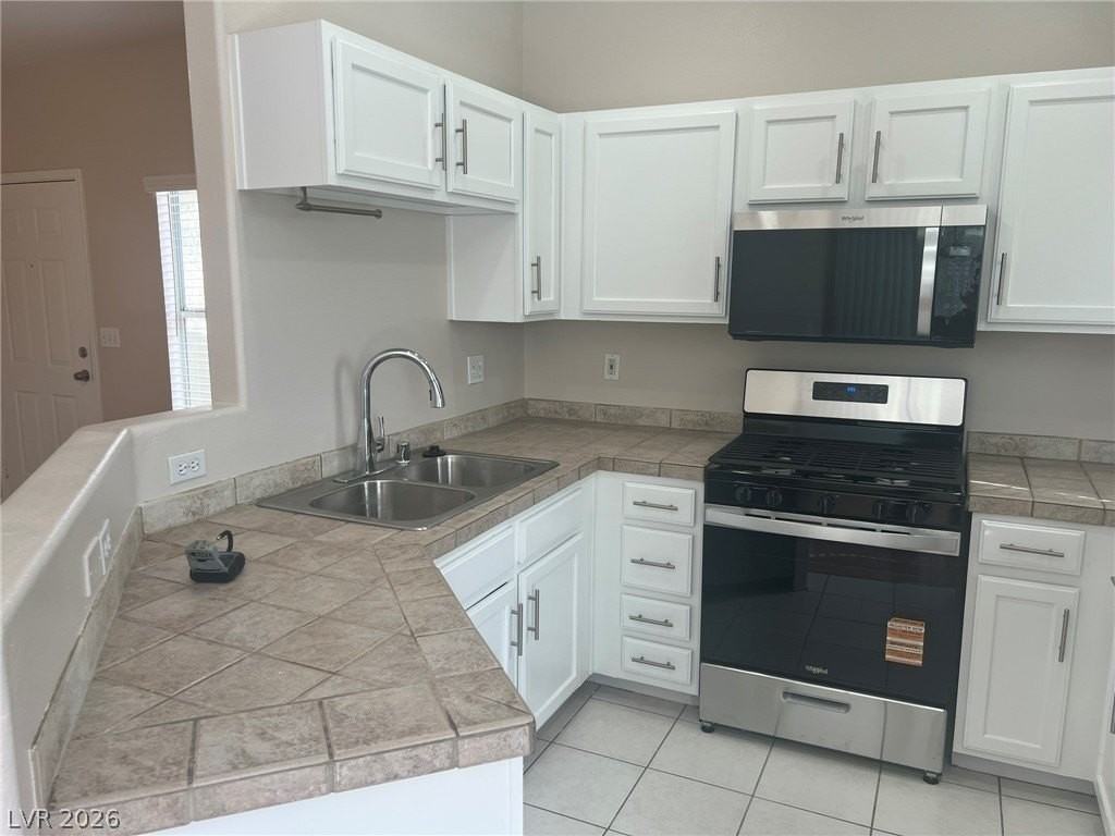 10112 Benjamin Nicholas Pl #202 - Photo 6 of 23