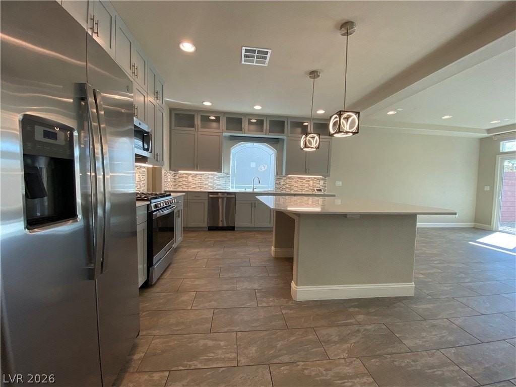 6357 Luna Rosa Ave - Photo 5 of 33