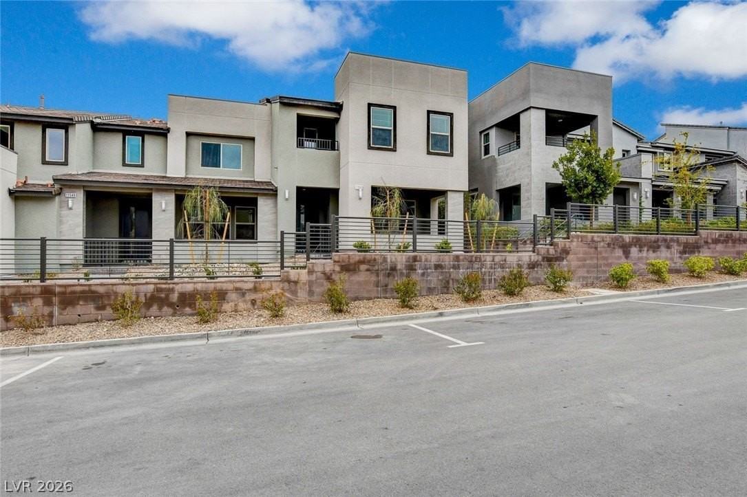 11553 Alpine Cove Ave - Photo 3 of 26