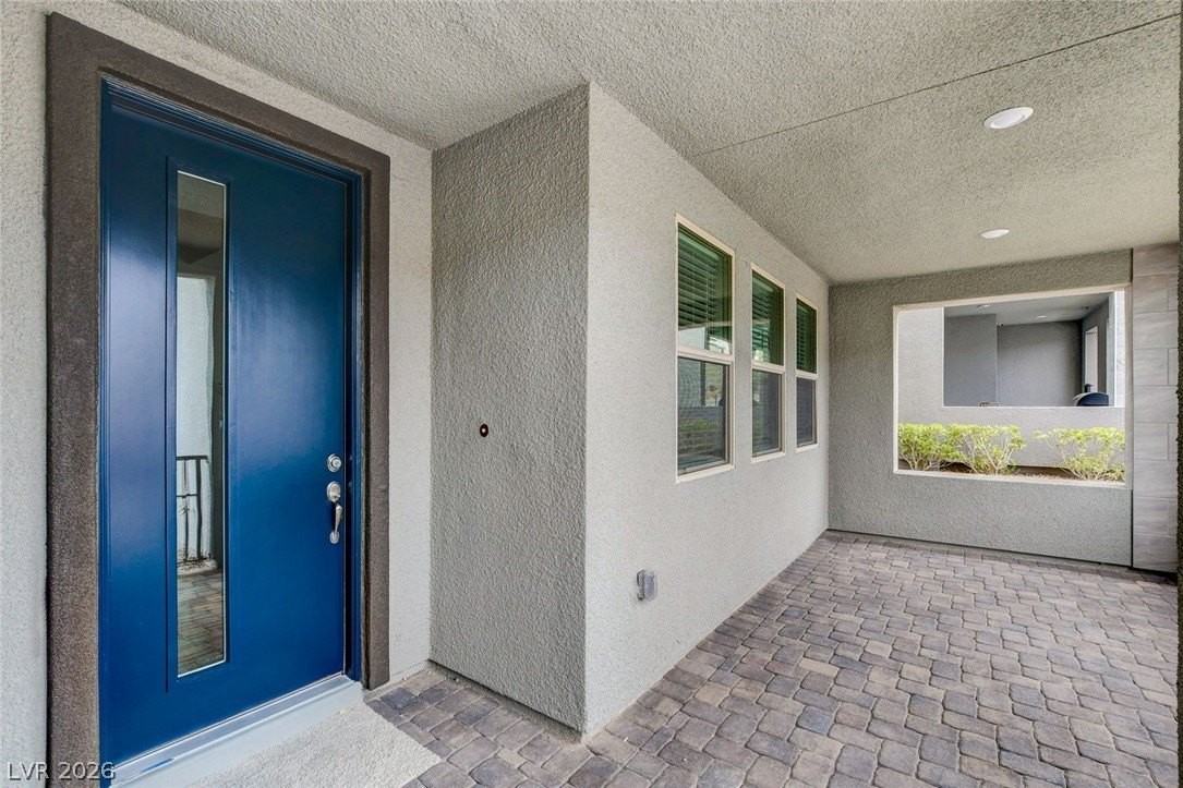 11553 Alpine Cove Ave - Photo 5 of 26