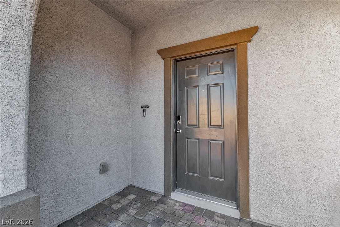 10697 Sariah Skye Ave - Photo 3 of 30