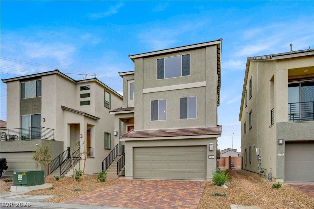 5767 Aurora Gale Ct - Photo 3 of 50