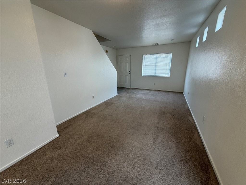 5211 Paradise Skies Ave - Photo 6 of 27