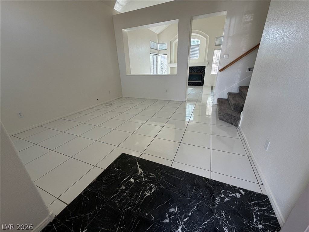 8089 Kentshire Dr - Photo 3 of 35