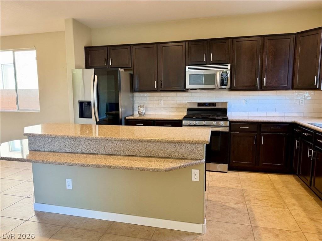 7628 Schuders Ave - Photo 5 of 15