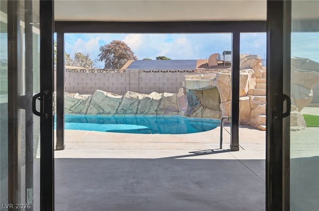 4578 Churchfield Cir - Photo 5 of 29