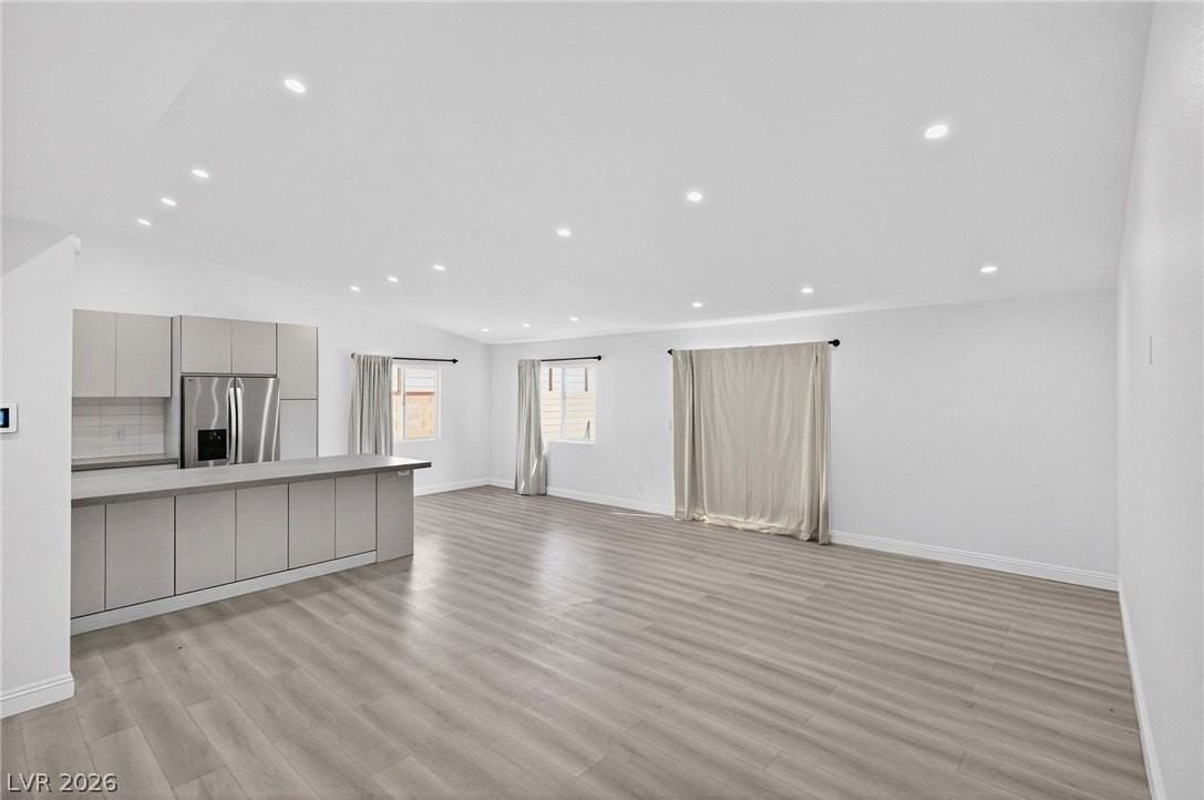 5270 Sepulveda Blvd - Photo 4 of 39