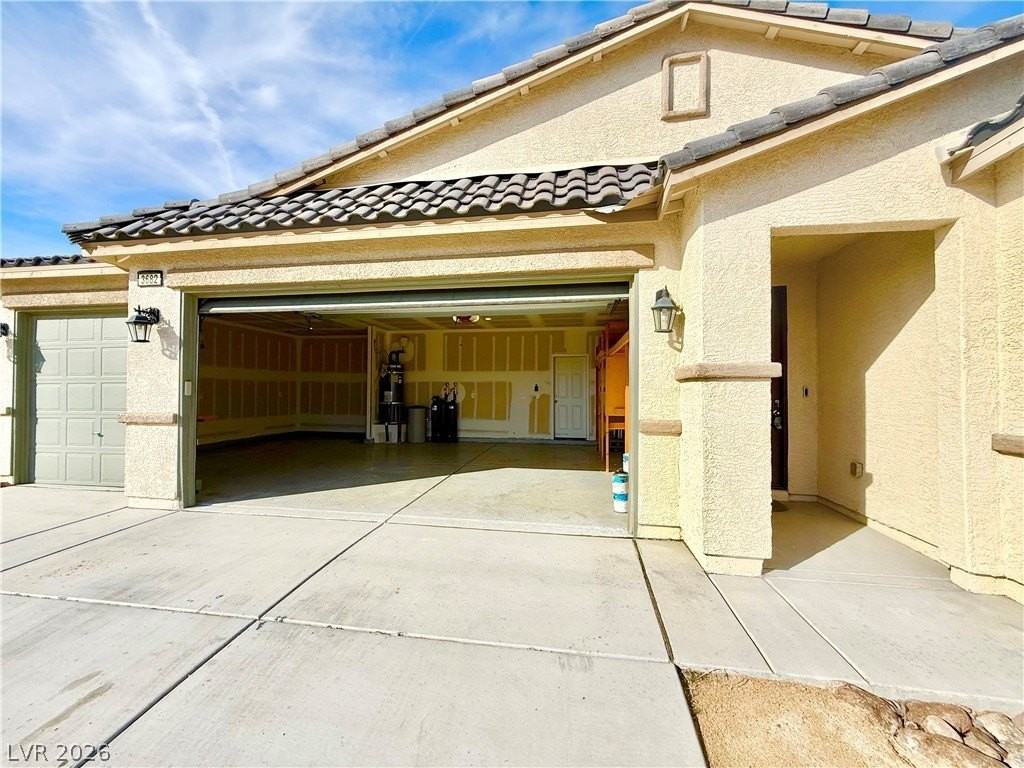 3682 E Wallowa Dr - Photo 2 of 18