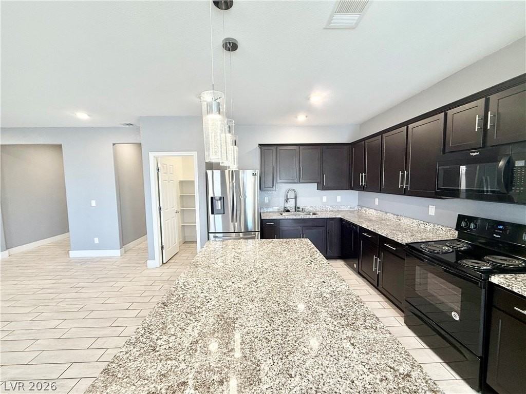 3682 E Wallowa Dr - Photo 4 of 18