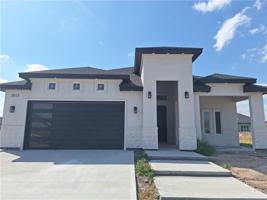 featured image of 3013 N Elm Ave