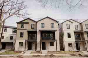 featured image of 638 Fulton St E Unit D1