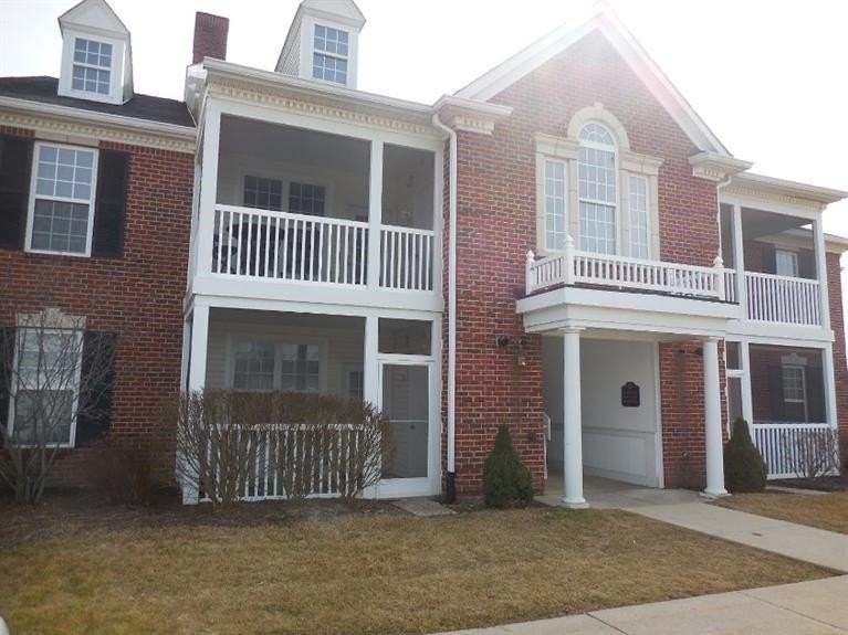 824 W Summerfield Glen Cir