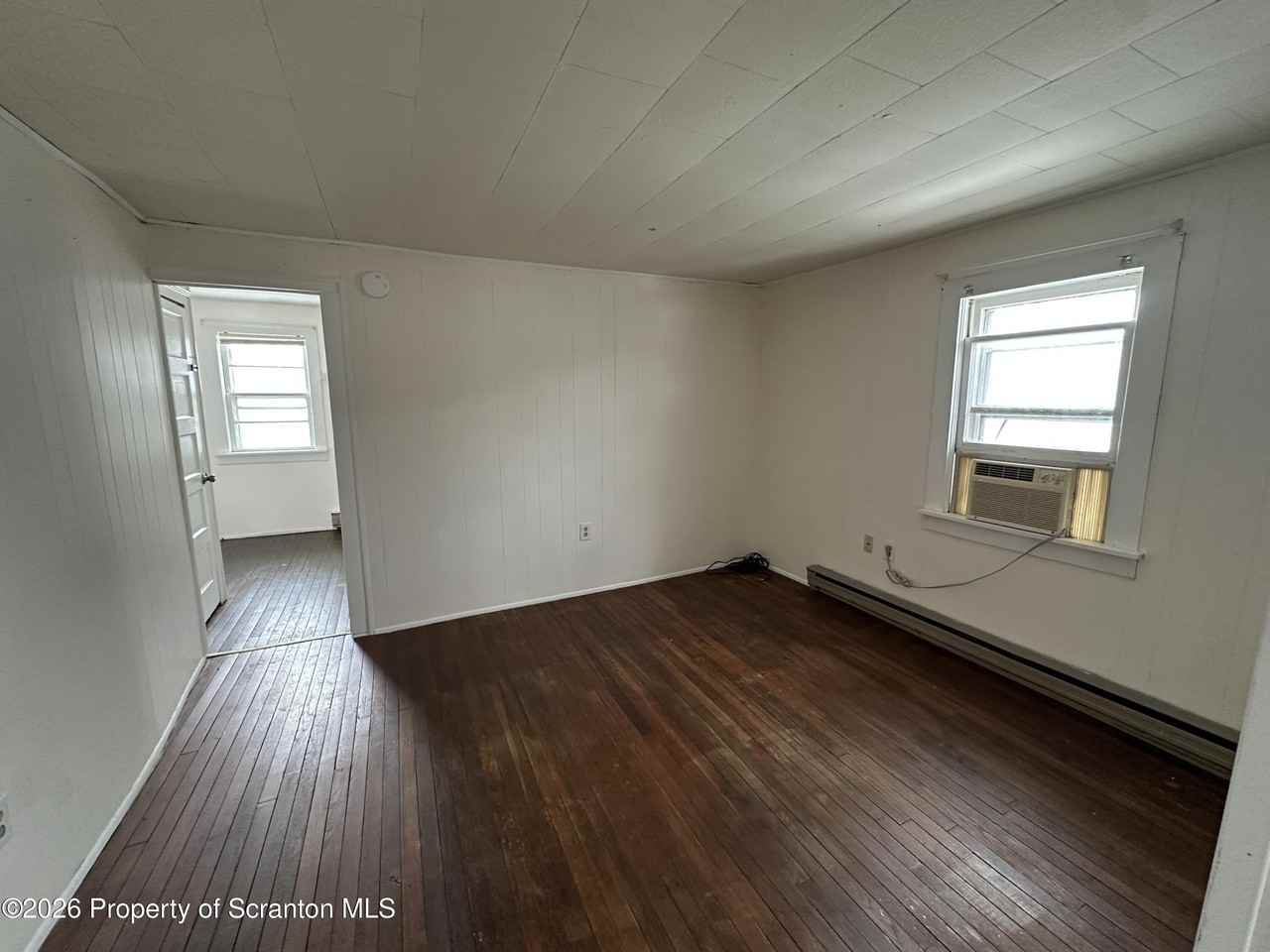 32 Murray St Apt 2 - Photo 2 of 8