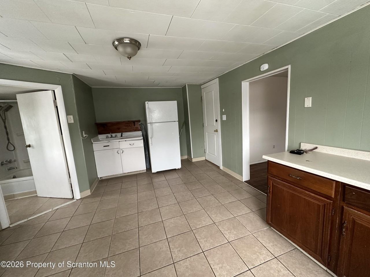 32 Murray St Apt 2 - Photo 4 of 8