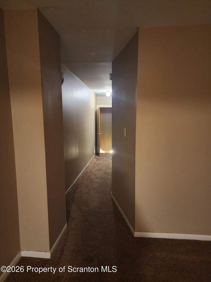 16 Watkins St Unit B - Photo 5 of 16