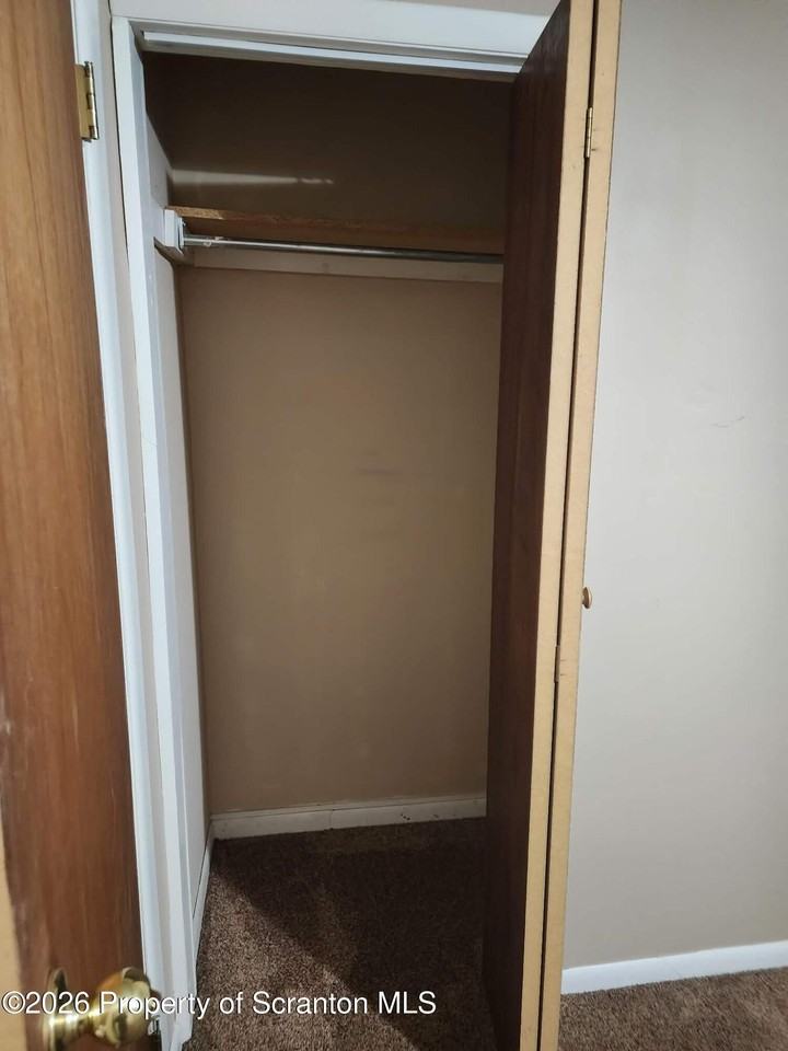 16 Watkins St Unit B - Photo 6 of 16