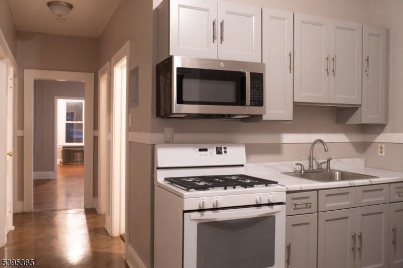 108 Berkshire Pl #2 - Photo 5 of 12