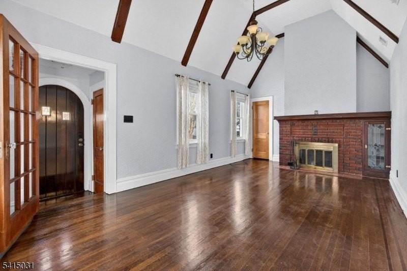 2096 Lentz Ave - Photo 3 of 32