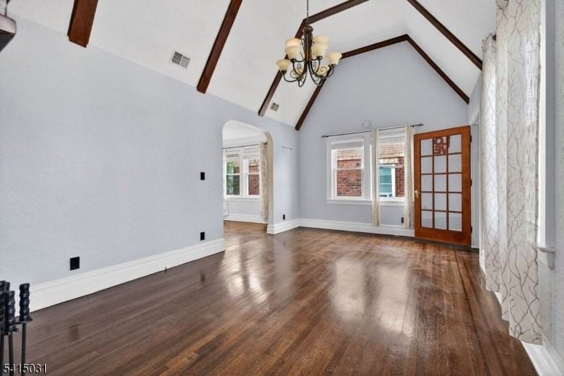 2096 Lentz Ave - Photo 5 of 32