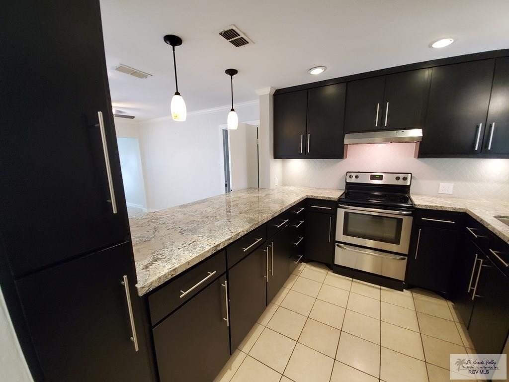 3803 Carmen Ave - Photo 4 of 15