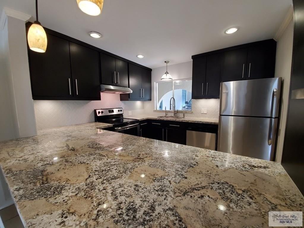 3803 Carmen Ave - Photo 5 of 15