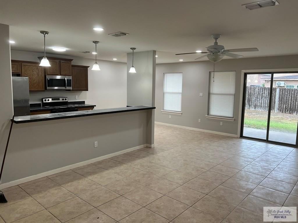 3299 Ticonderoga Dr - Photo 2 of 9