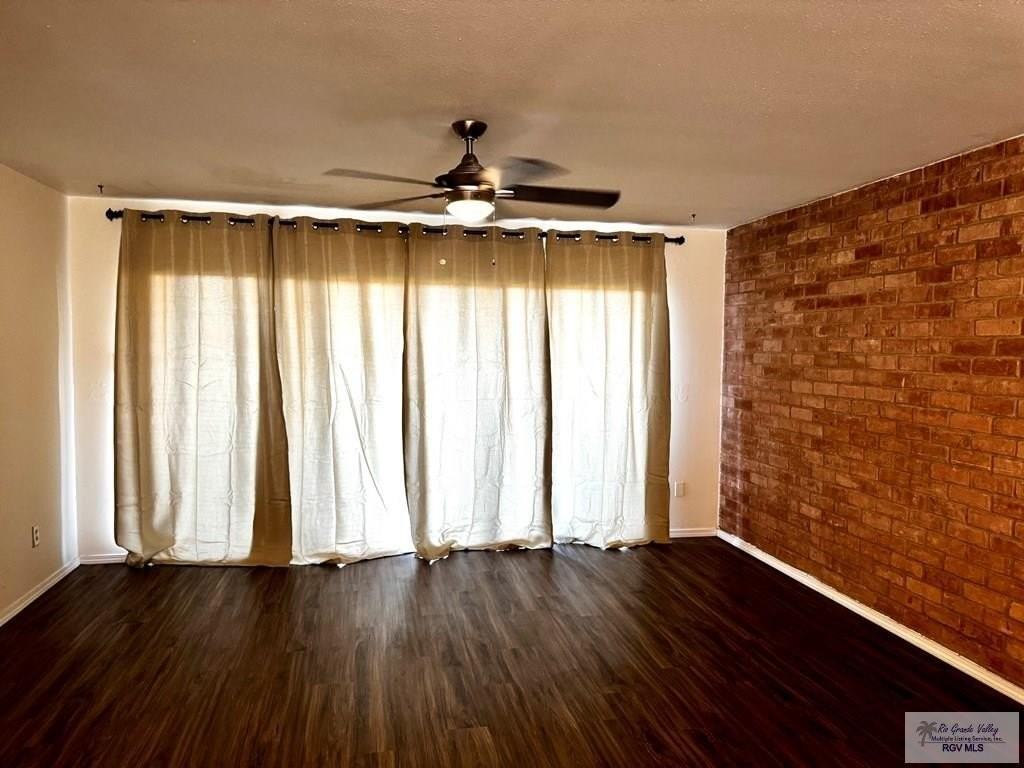 401 Boca Chica Blvd Apt 505 - Photo 3 of 8