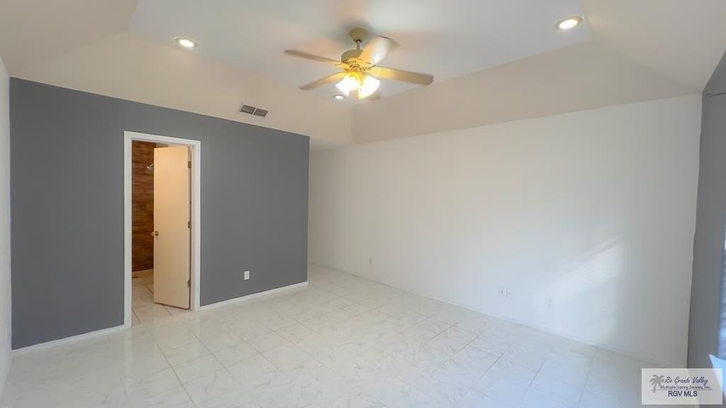 424 Gilson Rd - Photo 6 of 10