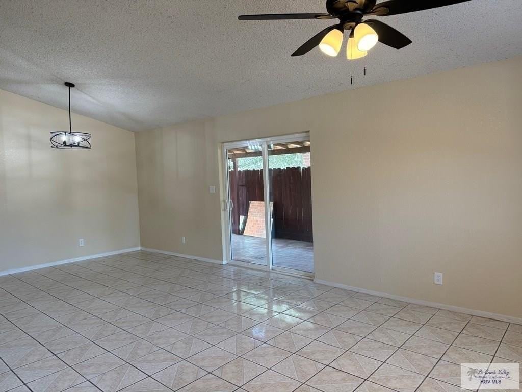 1144 Pasadero Dr - Photo 4 of 24