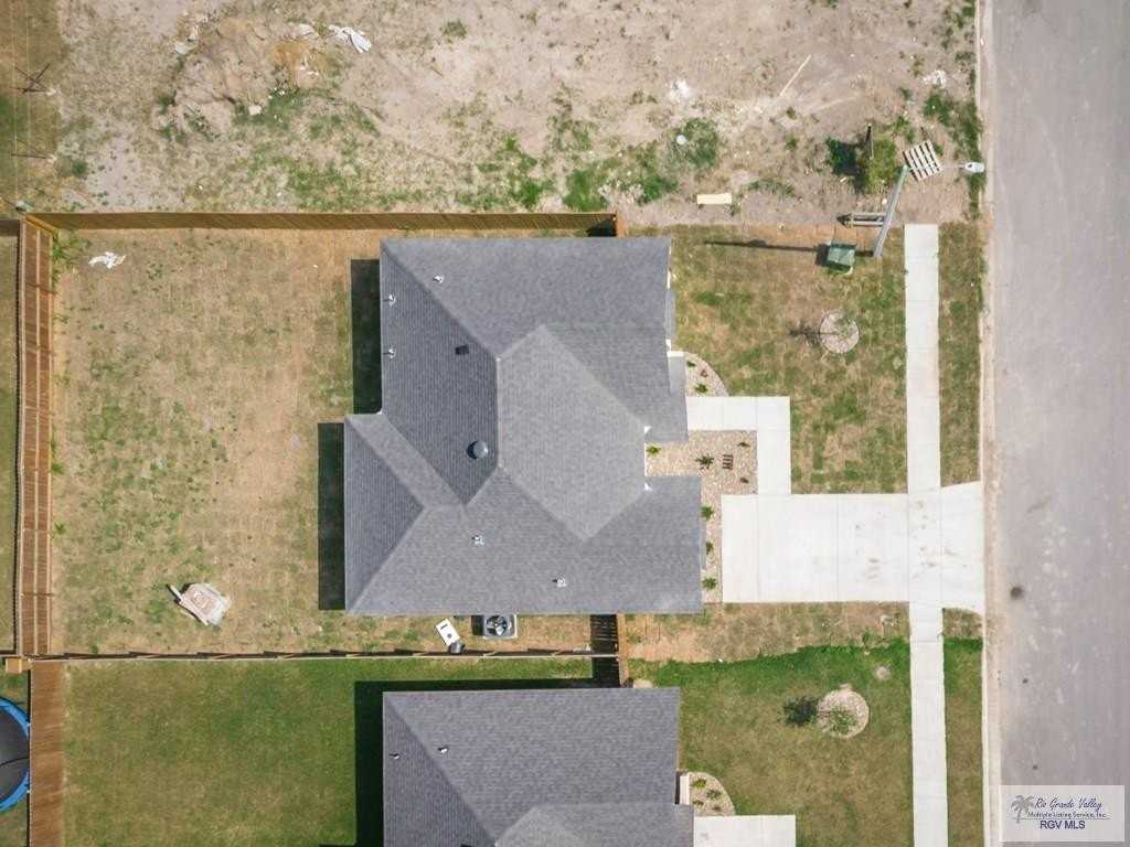 487 Arboleda Ln - Photo 7 of 27