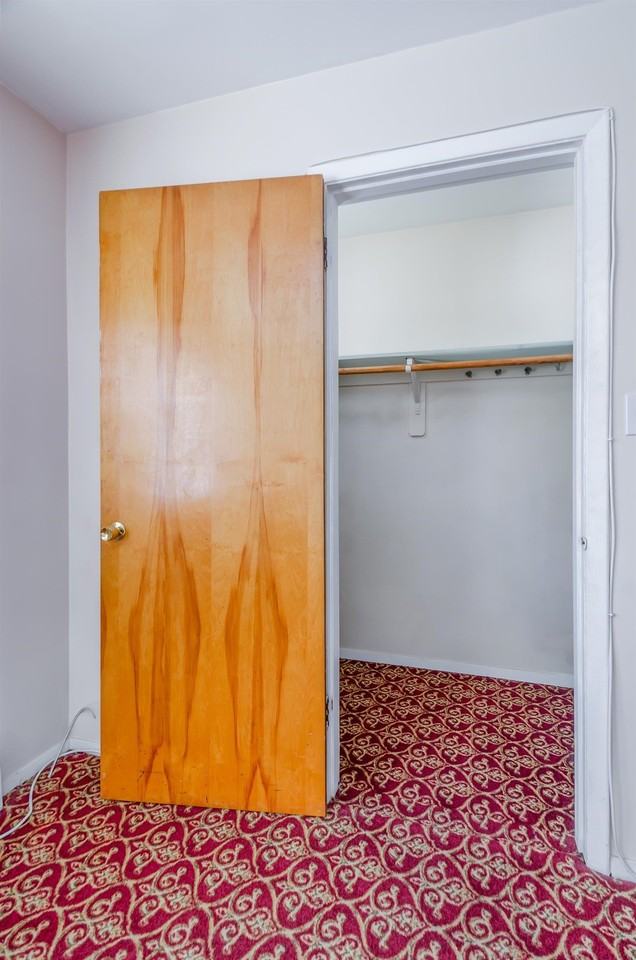 129 Garfield Ave #2 - Photo 4 of 16