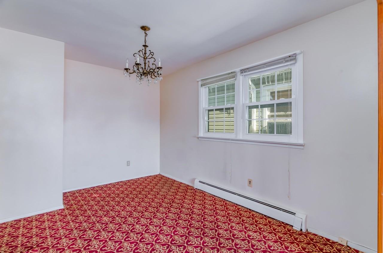 129 Garfield Ave #2 - Photo 5 of 16