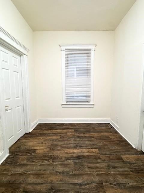 195 Winfield Ave #1 - Photo 2 of 10