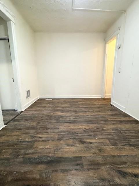 195 Winfield Ave #1 - Photo 4 of 10