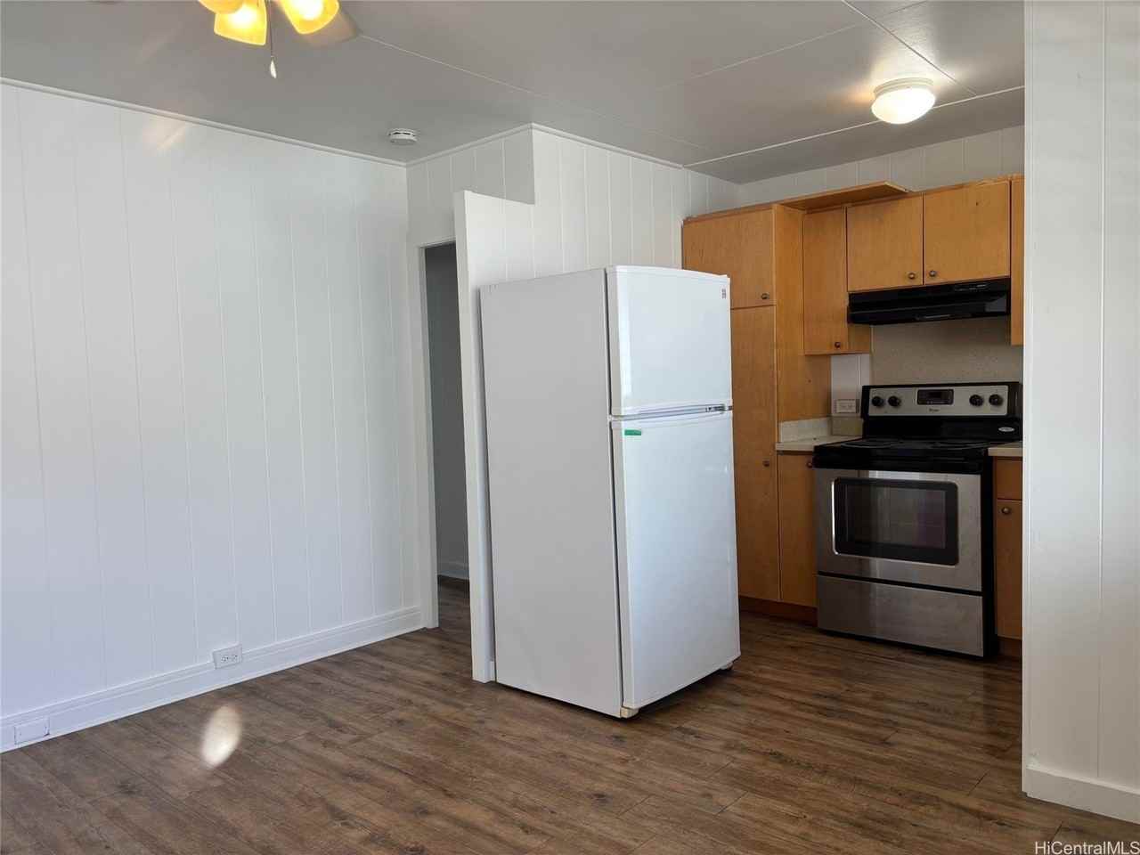 1237 Kamaile St - Photo 3 of 6