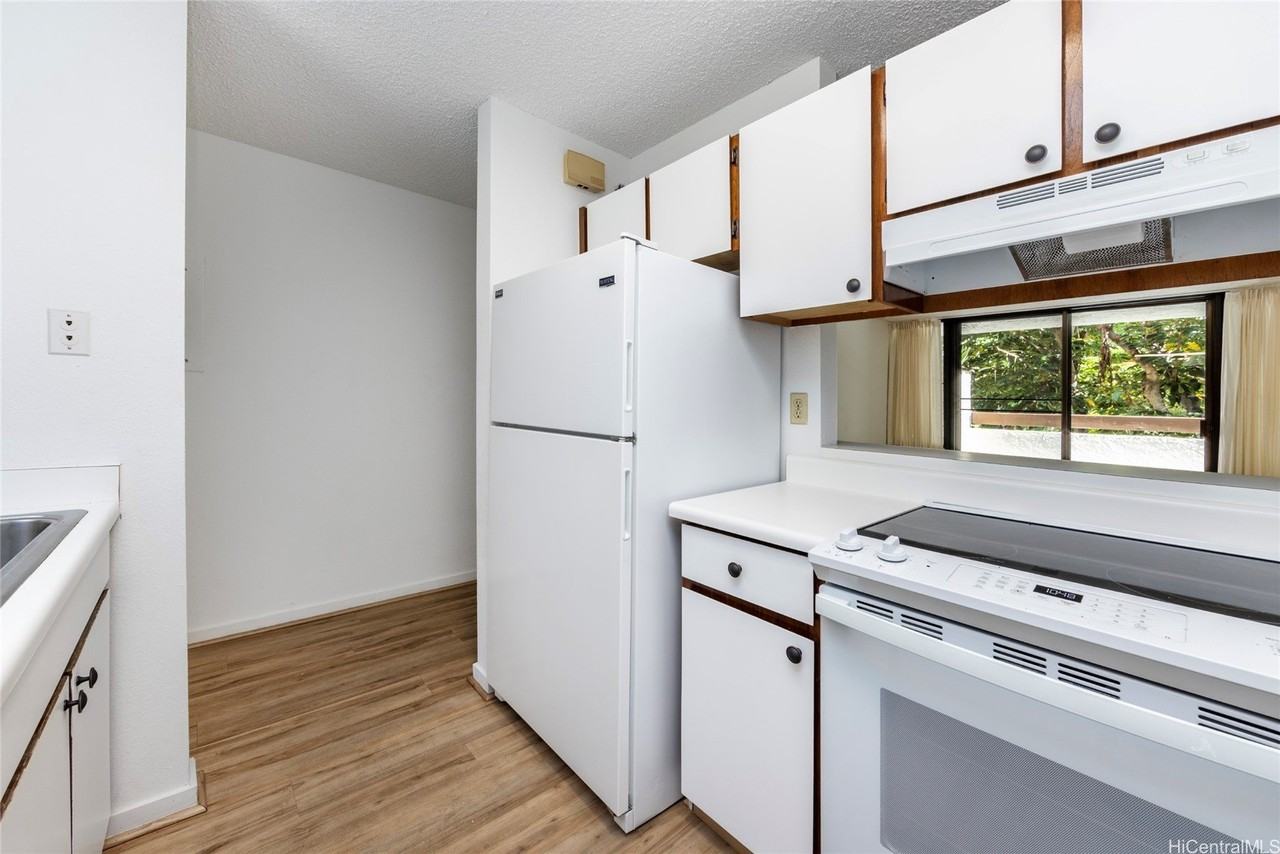 1015 Aoloa Pl #210 - Photo 4 of 21