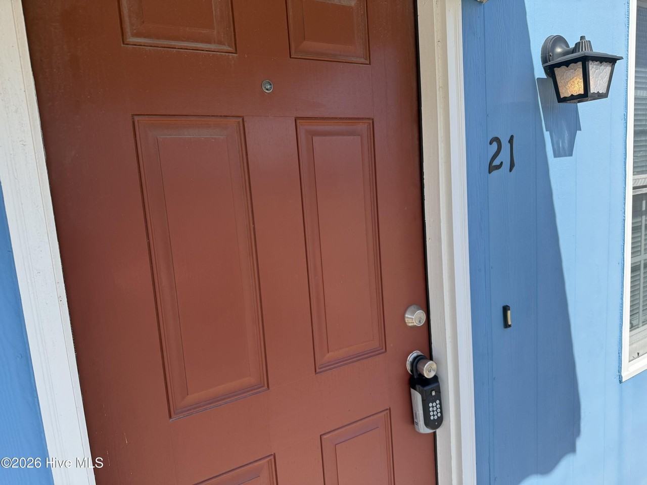 3810 Symi Cir Apt 21 - Photo 2 of 11