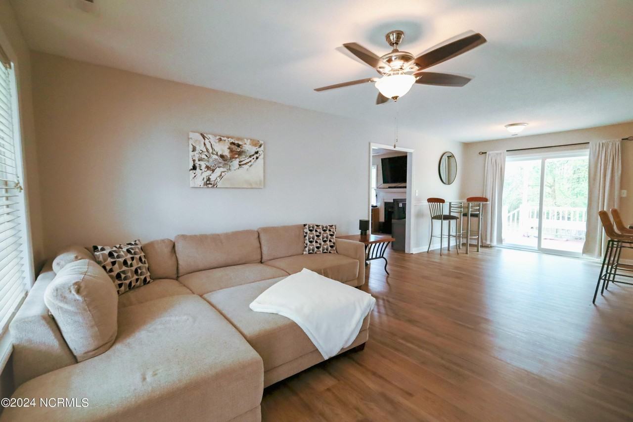 108 Stepping Stone Trl - Photo 5 of 32