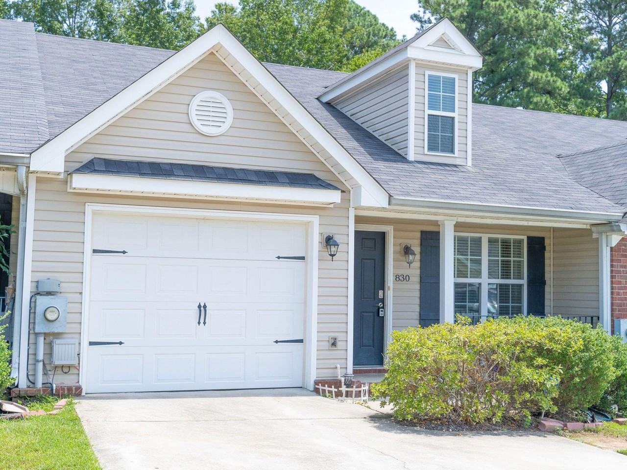 830 Whispering Willow Ct - Photo 3 of 38