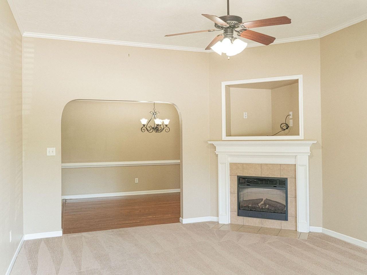 830 Whispering Willow Ct - Photo 6 of 38