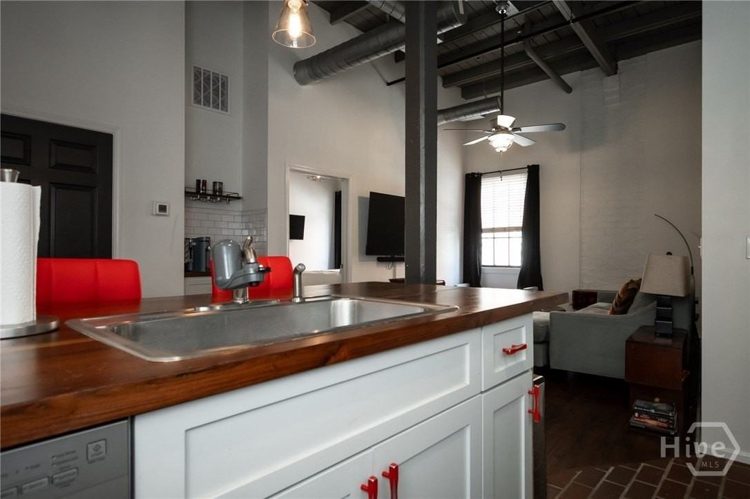 269 N Hull St Apt 202 - Photo 7 of 25