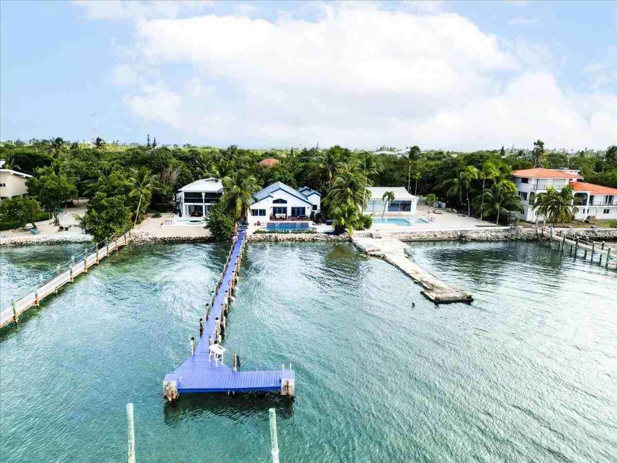 57967 Morton St - Photo 6 of 50