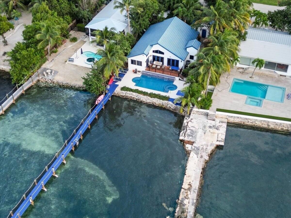 57967 Morton St - Photo 7 of 50