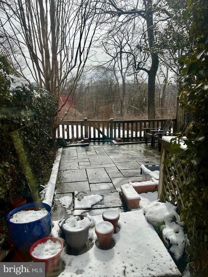 4416 Lingan Rd Nw - Photo 7 of 50