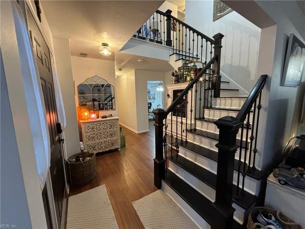 2628 Alamance Cir - Photo 5 of 34