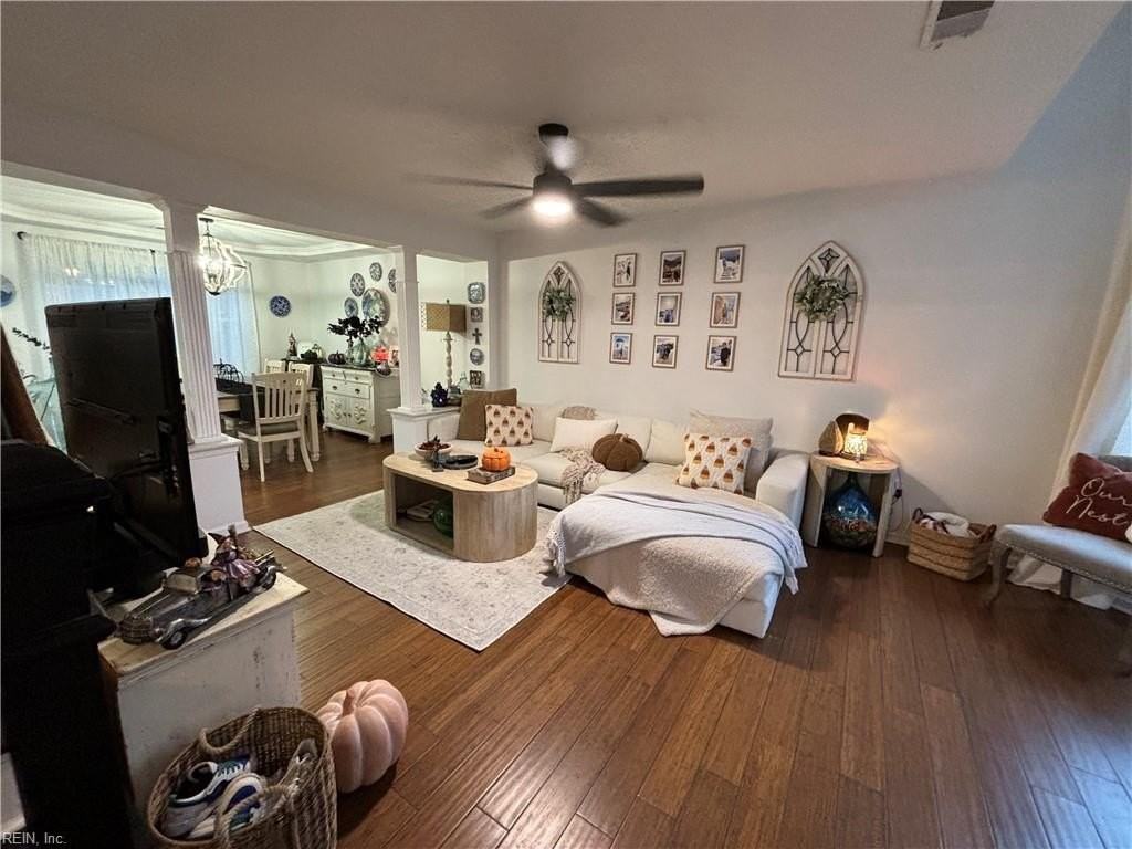 2628 Alamance Cir - Photo 6 of 34