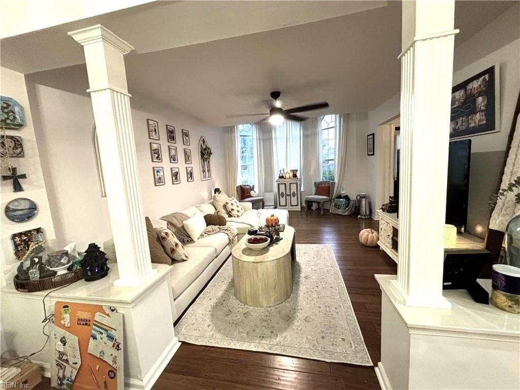 2628 Alamance Cir - Photo 7 of 34